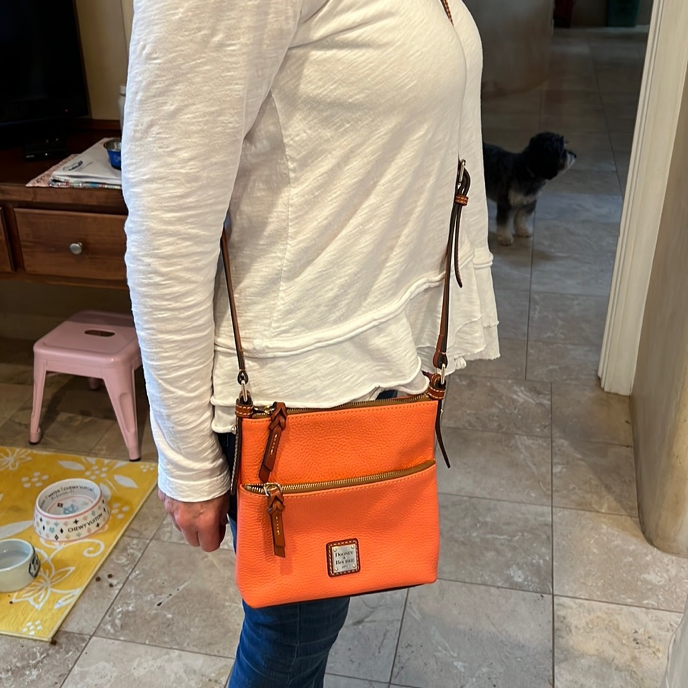 Dooney & Bourke crossbody bag